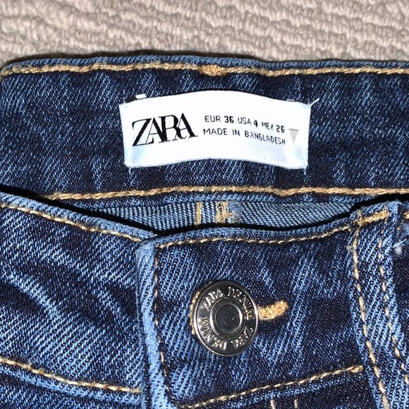 Zara, High-Waisted Skinny Jeans - Picture 3 of 4